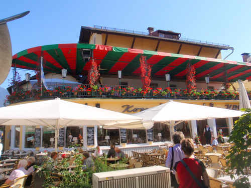 Restaurant/Café where we had a pastry and a beverage each.